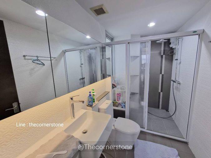 picture For Rent ❗️ 𝐀 𝐒𝐩𝐚𝐜𝐢𝐨𝐮𝐬 𝟏𝐁𝐞𝐝𝐫𝐨𝐨𝐦 𝐮𝐧𝐢𝐭. “ 𝐑𝐡𝐲𝐭𝐡𝐦 𝐑𝐚𝐭𝐜𝐡𝐚𝐝𝐚 “ Size 𝟱𝟭 Sq.m. Next to MRT-Ratchadapisek - 11/17