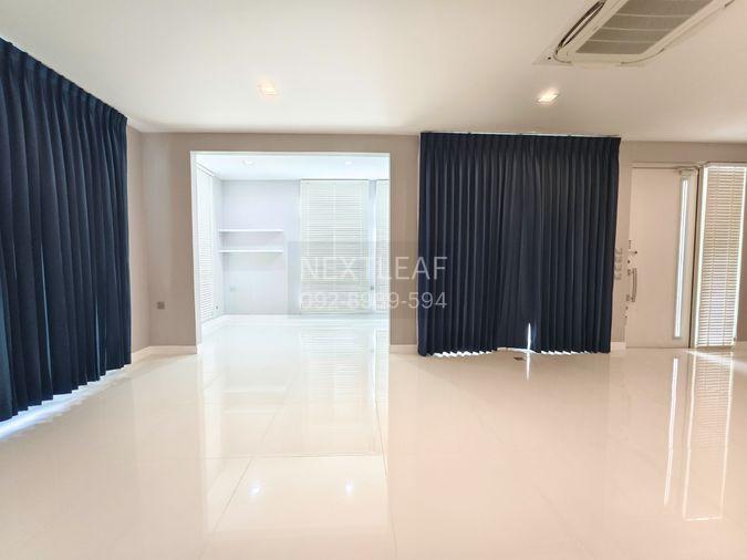 รูป ขาย มัณฑนา เวสเกต ติดถนนหลัก หน้าทะเลสาบส่วนกลาง บ้านสวยพร้อมอยู่ 117 ตร.ว. 4ห้องนอน(มีห้องนอนชั้นล่าง) 5ห้องน้ำ ที่จอดรถสูงสุด6คัน - รูปที่ 8/34