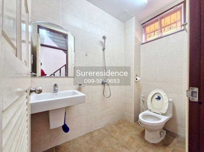 picture HK0480, House for rent 3 Br.,Huaikhwang - 9/17