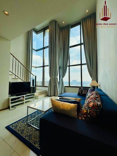 picture ✨ For Sale: The Emporio Place Condo ✨  💰 Only 14,980,000 THB - 3/8
