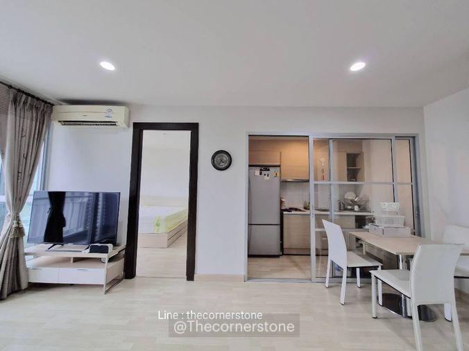 picture For Rent ❗️ 𝐀 𝐒𝐩𝐚𝐜𝐢𝐨𝐮𝐬 𝟏𝐁𝐞𝐝𝐫𝐨𝐨𝐦 𝐮𝐧𝐢𝐭. “ 𝐑𝐡𝐲𝐭𝐡𝐦 𝐑𝐚𝐭𝐜𝐡𝐚𝐝𝐚 “ Size 𝟱𝟭 Sq.m. Next to MRT-Ratchadapisek - 8/17