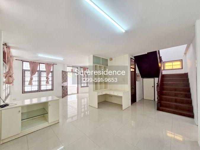 picture HK0480, House for rent 3 Br.,Huaikhwang - 8/17