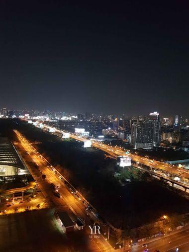 รูป ไลฟ์ อโศก ห้องตกแต่งด้วยสไตล์อันเป็นเอกลักษณ์ เฟอร์นิเจอร์ครบ วิวสวย 1 ห้องนอน 1 ห้องน้ำ - รูปที่ 12/12