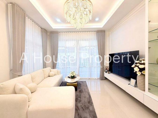 picture Beautiful house in Pattaya, Chokchai Village 10. Spacious area, fully functional, move in Ready - 3/12