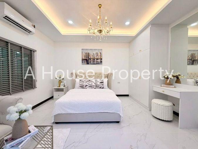 picture Beautiful house in Pattaya, Chokchai Village 10. Spacious area, fully functional, move in Ready - 9/12