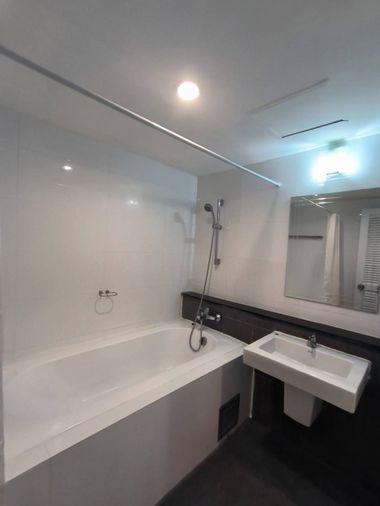รูป ขาย Acadamia Grand Tower ห้องสวย ราคาดีมาก ตกแต่งเฟอร์ครบ ชั้นสูง วิวเมือง DS3438 | Line @Dstay - รูปที่ 13/14