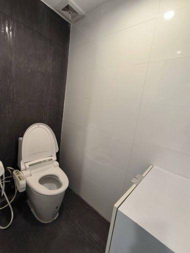 รูป ขาย Acadamia Grand Tower ห้องสวย ราคาดีมาก ตกแต่งเฟอร์ครบ ชั้นสูง วิวเมือง DS3438 | Line @Dstay - รูปที่ 14/14