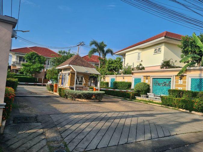 รูป 🏠 ให้เช่าบ้าน : Baan Narawan Pattanakarn 44 (บ้านนาราวัลย์ พัฒนาการ 44)   รหัสทรัพย์ | 📌LNP-H518  - รูปที่ 25/30
