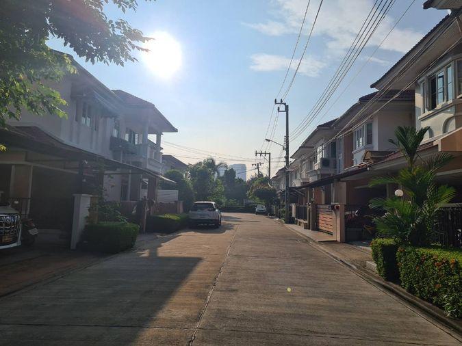 รูป 🏠 ให้เช่าบ้าน : Baan Narawan Pattanakarn 44 (บ้านนาราวัลย์ พัฒนาการ 44)   รหัสทรัพย์ | 📌LNP-H518  - รูปที่ 28/30