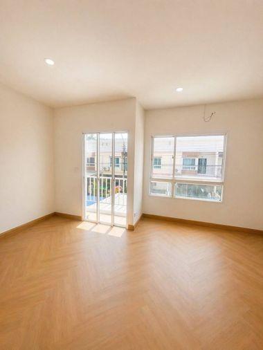 รูป 🏡 หลุดจอง! ทาวน์โฮมพัฒนาการ 38 จอดรถได้ 3 คัน เพียง 3.99 ล้าน ใกล้รถไฟฟ้าและทางด่วน - รูปที่ 9/11