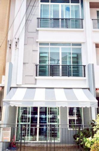 รูป ให้เช่าบ้านกลางเมืองเอสเซ้นต์ สาทร – ตากสิน 2 - รูปที่ 1/9