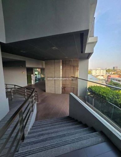 รูป 💥💥ให้เช่าห้องพร้อมอยู่!! แอมเบอร์ by อีสเทิร์น สตาร์ 1Bed 35 ตรม.ชั้น 17 แต่งครบ Fully Furnished!! สนใจ Line ID: @atfirm💥💥 - รูปที่ 10/14