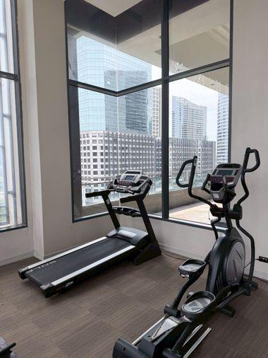 รูป RS6578 ให้เช่า The Willows Sathorn พร้อม Private Lift และบริการแม่บ้านฟรี ใกล้ BTS ช่องนนทรี  - รูปที่ 47/51