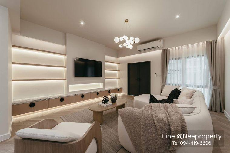 รูป ขายทาวน์โฮมหรู รีเจ้นท์ 71 เพลส (Regent 71 Place) ใจกลางเอกมัย–ทองหล่อ พร้อมเข้าอยู่!(TH6904) - รูปที่ 3/12