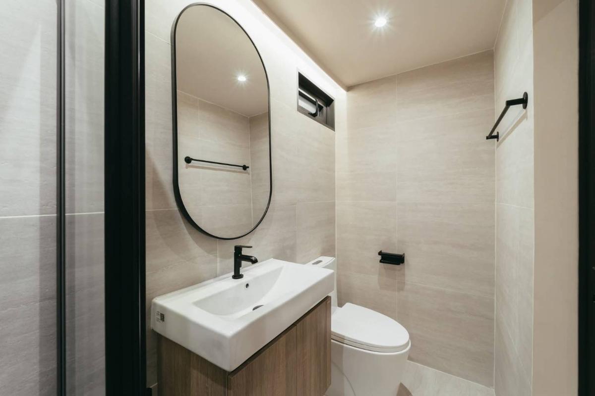 รูป ให้เช่าทาวน์โฮมหรู รีเจ้นท์ 71 เพลส (Regent 71 Place) ใจกลางเอกมัย–ทองหล่อ พร้อมเข้าอยู่!(TH6904) - รูปที่ 9/12