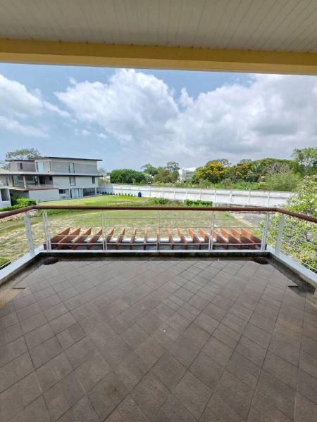 รูป ขายบ้านพักตากอากาศติดทะเลจอมเทียน พัทยา วิวทะเลสวย ทำเลหายาก - รูปที่ 18/20