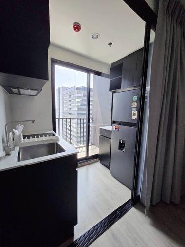 picture Ready to move in " 𝐍𝐮𝐞 𝐃𝐢𝐬𝐭𝐫𝐢𝐜𝐭 𝐑𝟗 " Floor 32 , Fully Furnished , Near : MRT-Rama 9 , G Tower - 11/13