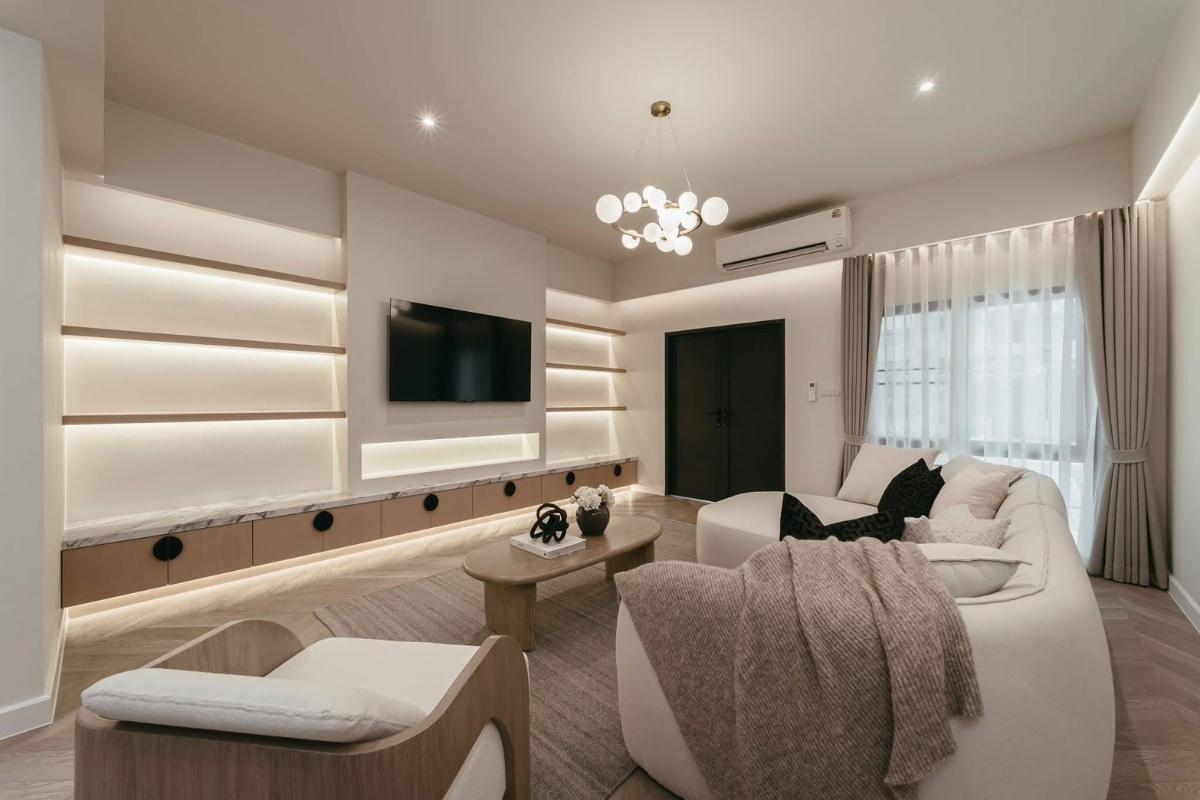 รูป ให้เช่าทาวน์โฮมหรู รีเจ้นท์ 71 เพลส (Regent 71 Place) ใจกลางเอกมัย–ทองหล่อ พร้อมเข้าอยู่!(TH6904) - รูปที่ 3/12