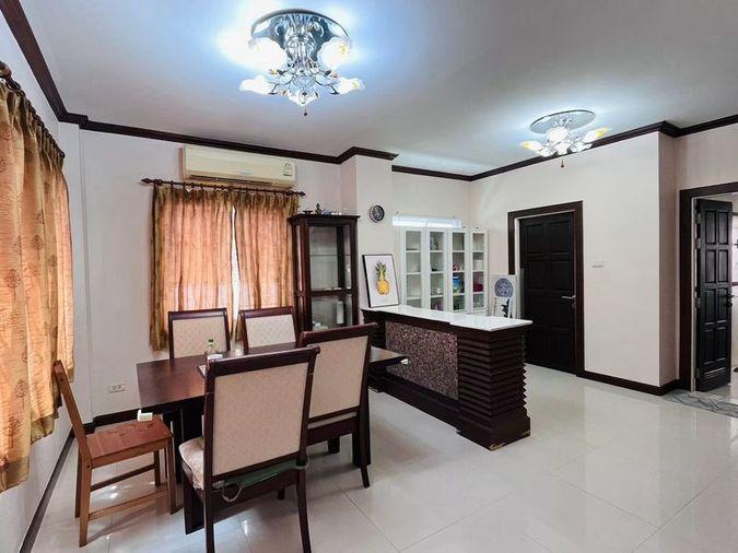 รูป ขายบ้านเดี่ยวมือสอง ชลบุรี โครงการ มณีรินทร์ บางแสน  - รูปที่ 2/7