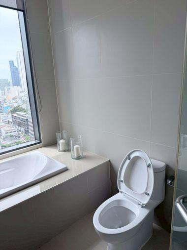 รูป RS6578 ให้เช่า The Willows Sathorn พร้อม Private Lift และบริการแม่บ้านฟรี ใกล้ BTS ช่องนนทรี  - รูปที่ 27/51