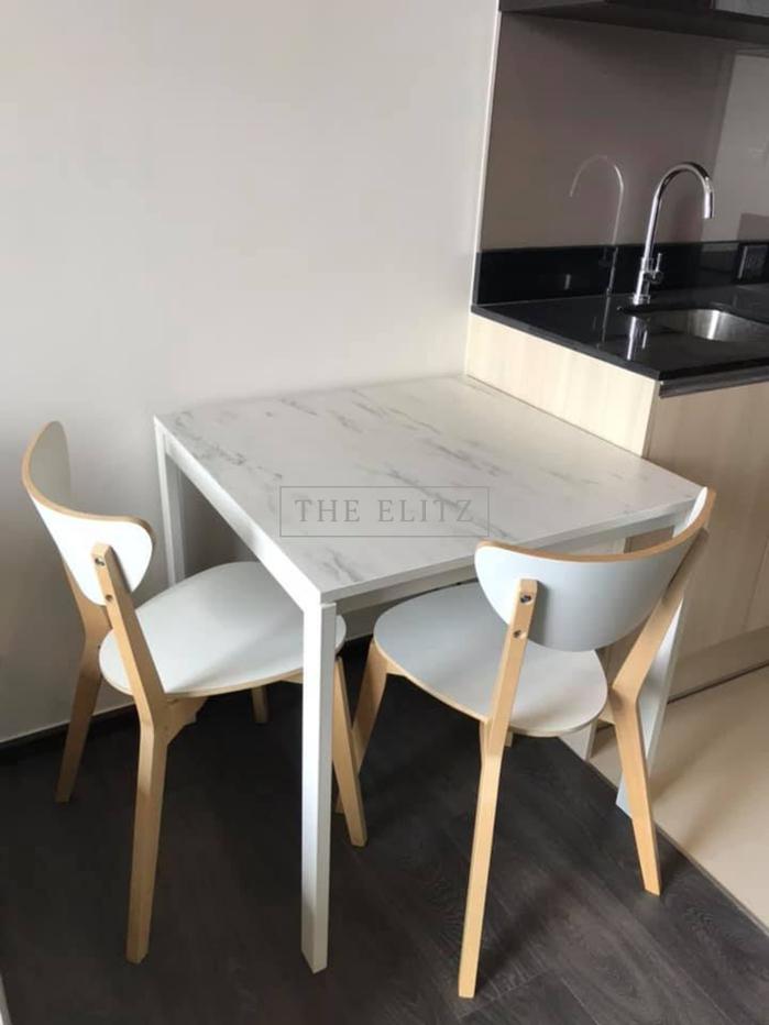 รูป ✨The Ultimate Asoke Lifestyle | Stylish Luxury Condo for Rent, Steps away from BTS & MRT Interchange✨ - รูปที่ 5/18