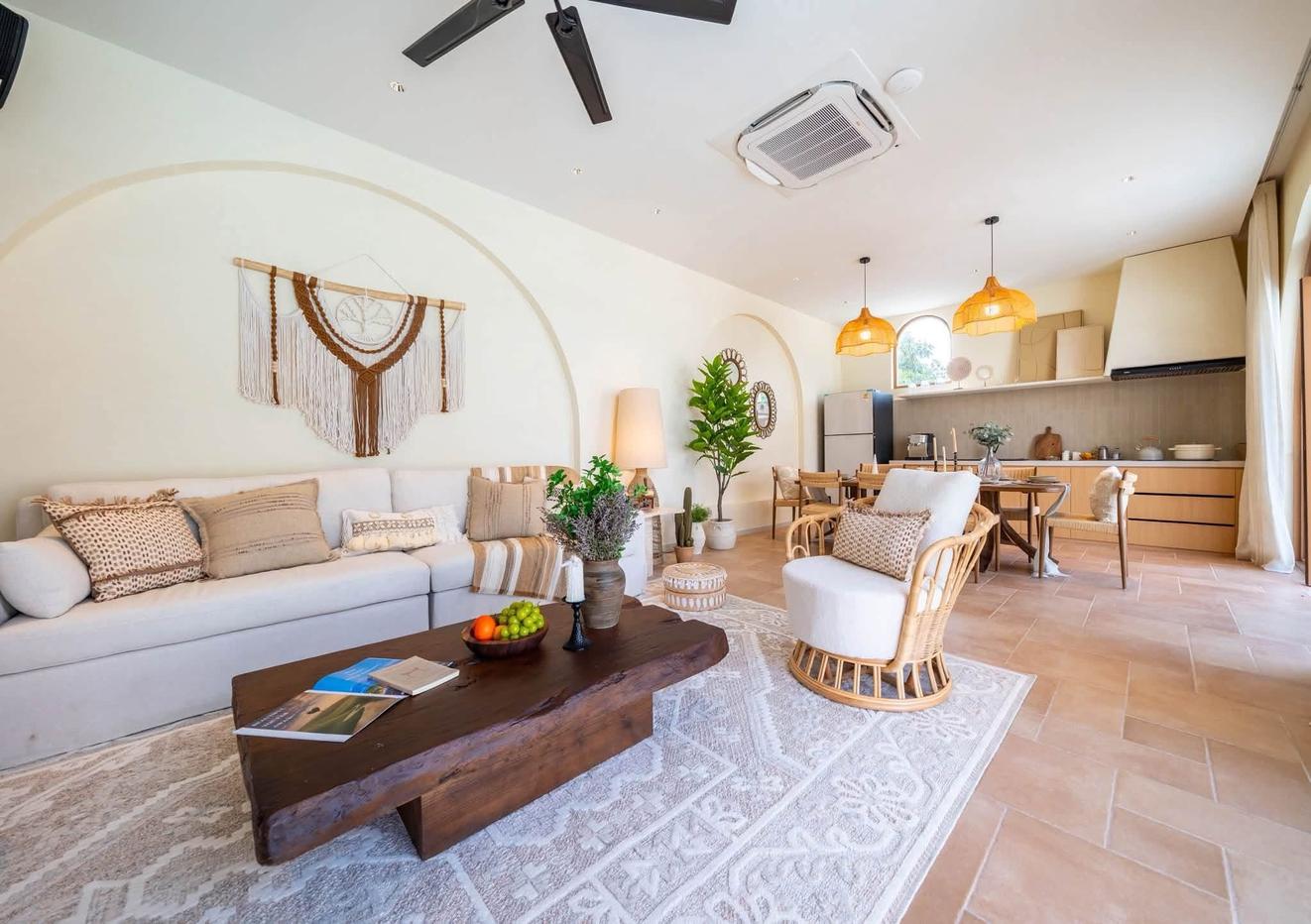 รูป Modern Mediterranean Pool Villa for Sale Jomtien Pattaya - รูปที่ 8/16