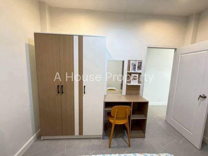 รูป ขายบ้านเดี่ยวมือ 1 ทำเลทอง ตรงข้ามอนามัยบึง ศรีราชา พร้อมอยู่ - รูปที่ 11/17