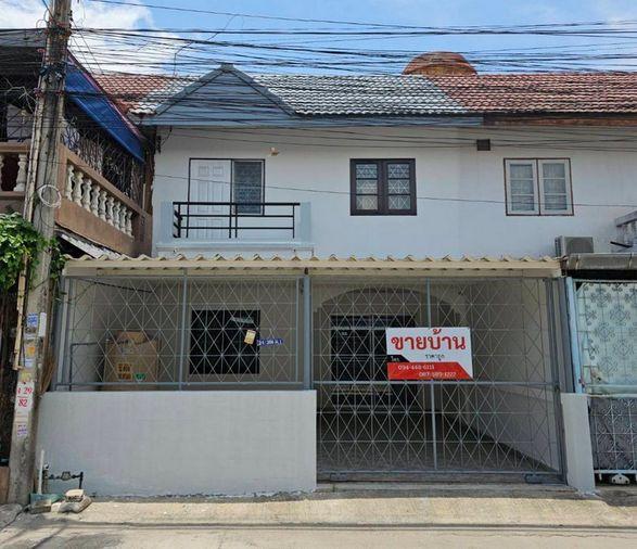 รูป Call : 087-589-1222 หมู่บ้านเพชรวิลล่า เมืองชลบุรี ขายทาวน์เฮ้าส์ 2 ชั้น 24 ตารางวา 4 ห้องนอน 2 ห้องน้ำ ใกล้โลตัสบ้านสวน - รูปที่ 1/12