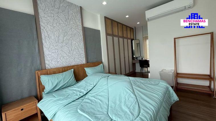 picture Venue ID Vibhavadi–Phaholyothin | Near Don Mueang Tollway - 10/20