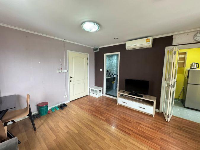 picture Lumpini Place Narathiwas 24    Condo For Rent / Line : @mintocondo - 9/17