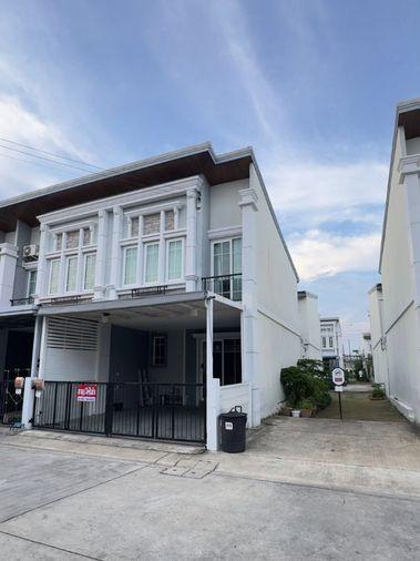 picture ✨For rent Town House Golden Town Sukhumvit-Bearing ✨LineID: @Propvel (with @ in front)✨ - 1/7