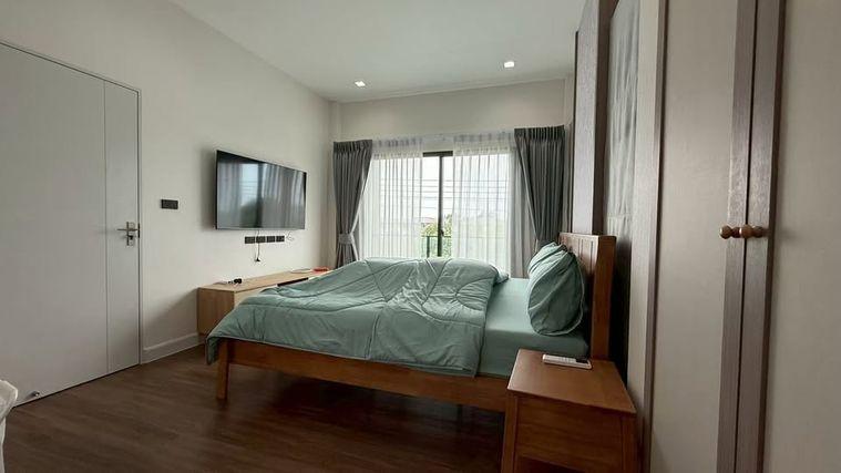 picture Venue ID Vibhavadi–Phaholyothin | Near Don Mueang Tollway - 8/20