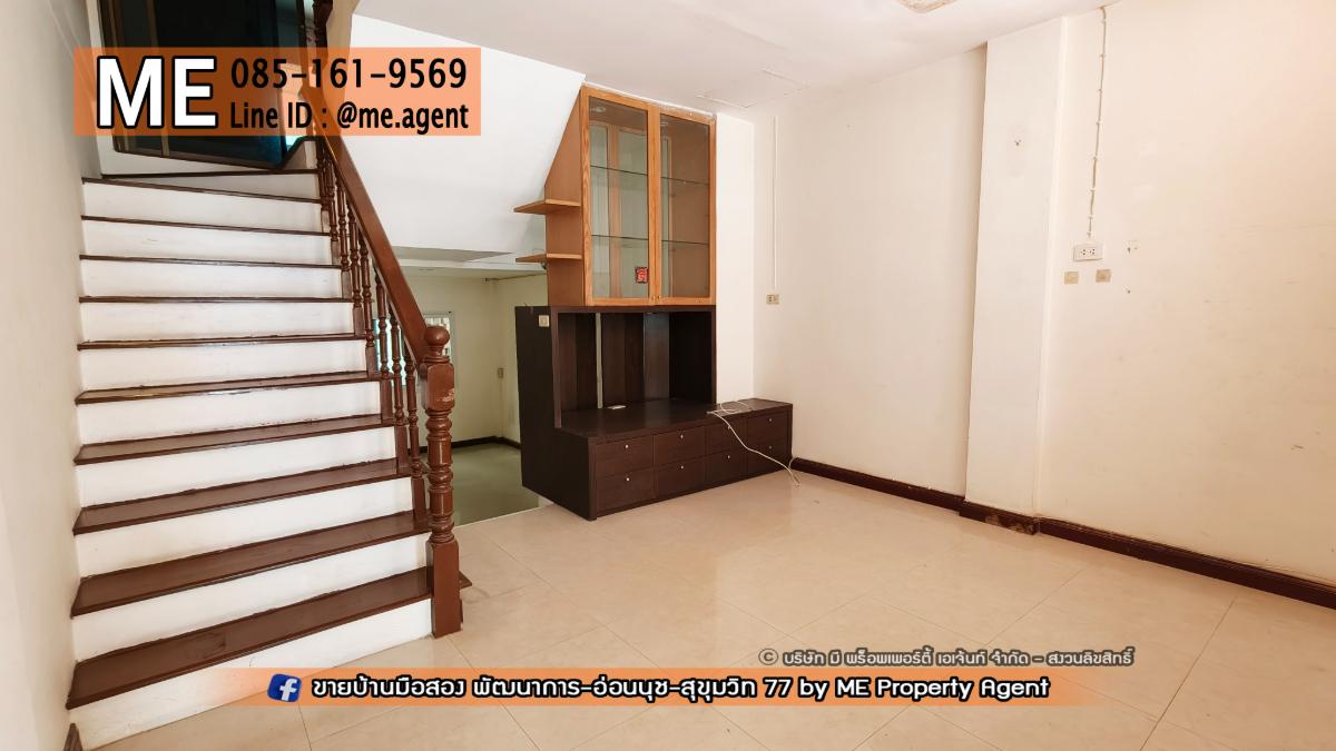 รูป ขายทาวน์โฮม 3 ชั้น หมู่บ้านควีนเพลส 3 อ่อนนุช 44 ทำเลดี ใจกลางอ่อนนุช ใกล้ BTS สถานีศรีนุช - สถานีบางจากโทร 085-161-9569 (TE25-16) - รูปที่ 5/9