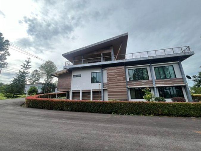 รูป BL123|บ้านเดี่ยว 2 ชั้น โครงการ เขาค้อไฮแลนด์ซิตี้  โอบล้อมด้วย ธรรมชาติและขุนเขา  เขาค้อ เพชรบูรณ์ (ราคา 12,000,000  บาท)  - รูปที่ 1/63
