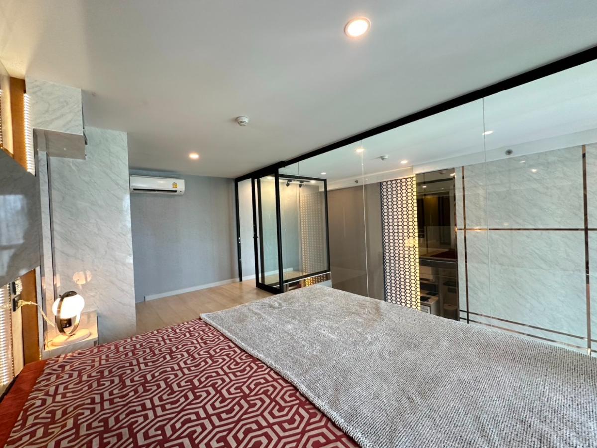 รูป ขายด่วน 🔥 Knightsbridge Prime Sathorn 🔥  ห้องDuplex เฟอร์นิเจอร์ และ เครื่องใช้ไฟฟ้าครบ ใกล้ BTS ช่องนนทรี - รูปที่ 5/10