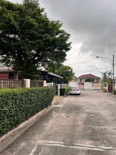 picture Detached houses in a pleasant atmosphere, Sensiri Home Sriracha, close to universities and workplaces. - 6/7
