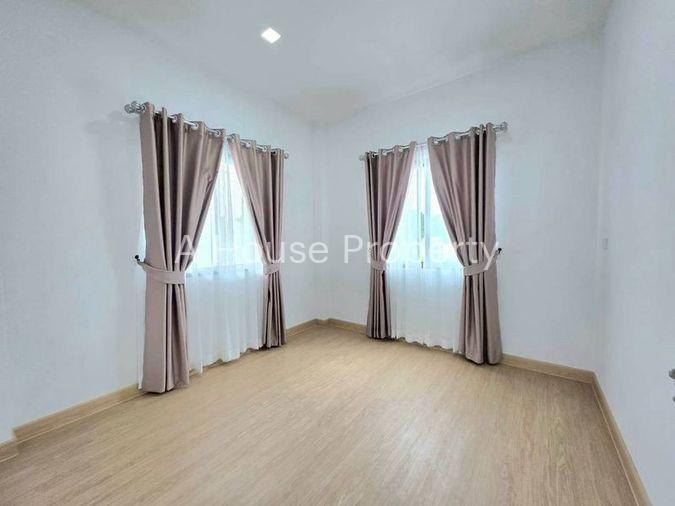 รูป บ้านเดี่ยวมือหนึ่ง ราคาสุดคุ้ม พร้อมเข้าอยู่ ตะเคียนเตี้ย บางละมุง - รูปที่ 11/13