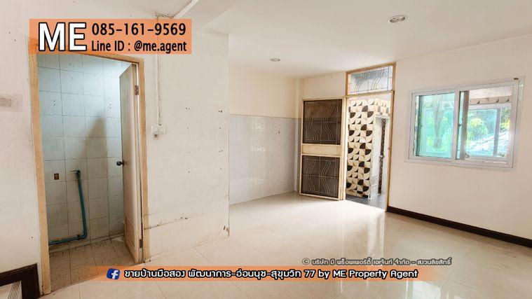 รูป ขายทาวน์โฮม 3 ชั้น หมู่บ้านควีนเพลส 3 อ่อนนุช 44 ทำเลดี ใจกลางอ่อนนุช ใกล้ BTS สถานีศรีนุช - สถานีบางจากโทร 085-161-9569 (TE25-16) - รูปที่ 6/9