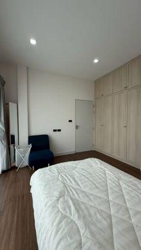 picture Venue ID Vibhavadi–Phaholyothin | Near Don Mueang Tollway - 12/20