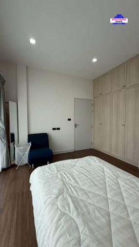 picture Venue ID Vibhavadi–Phaholyothin | Near Don Mueang Tollway - 12/20