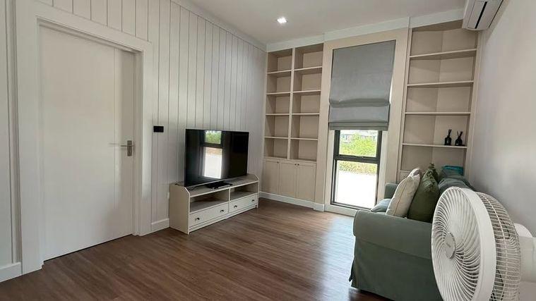 picture Venue ID Vibhavadi–Phaholyothin | Near Don Mueang Tollway - 7/20