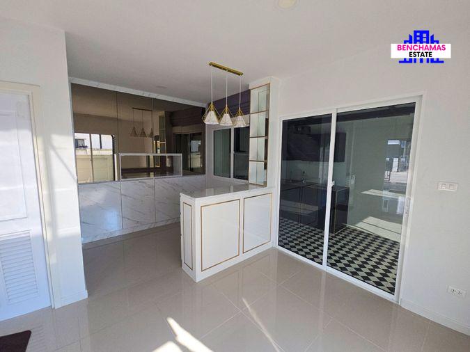 รูป 🏡🔥 ขาย ทาวน์โฮมโมดิ วิลล่า บางนา (Modi Villa Bangna) | ทำเลศักยภาพ ใกล้มหาวิทยาลัยเอแบค บางนา - รูปที่ 6/9