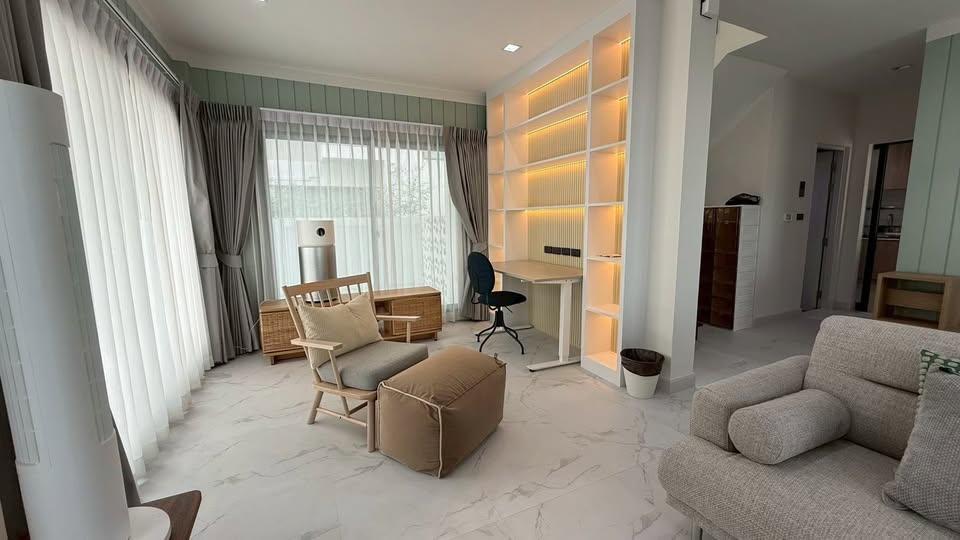 picture Venue ID Vibhavadi–Phaholyothin | Near Don Mueang Tollway - 3/20