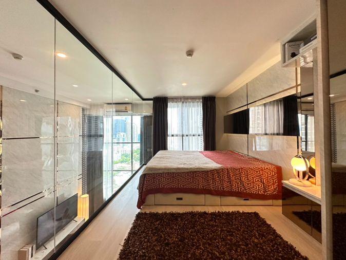 รูป ขายด่วน 🔥 Knightsbridge Prime Sathorn 🔥  ห้องDuplex เฟอร์นิเจอร์ และ เครื่องใช้ไฟฟ้าครบ ใกล้ BTS ช่องนนทรี - รูปที่ 3/10