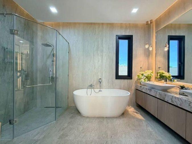 รูป ขายบ้านเดี่ยว Luxury Modern ซอยสยามคันทรีคลับ พัทยา ดีไซน์หรู พร้อมอยู่ - รูปที่ 13/20