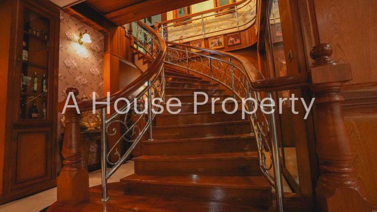 picture A luxury mansion on a large plot of land, located on the main Chak Kho-Nong Kham road in Sriracha. - 19/20