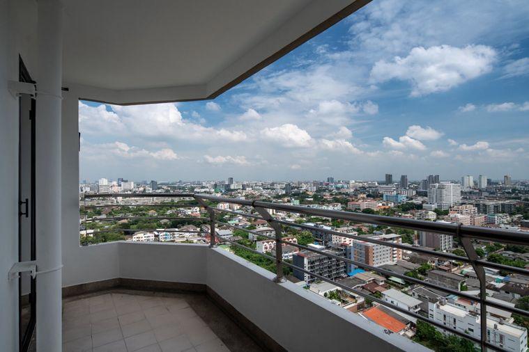 picture Sarin Place    Condo For Rent / Line : @mintocondo - 12/23