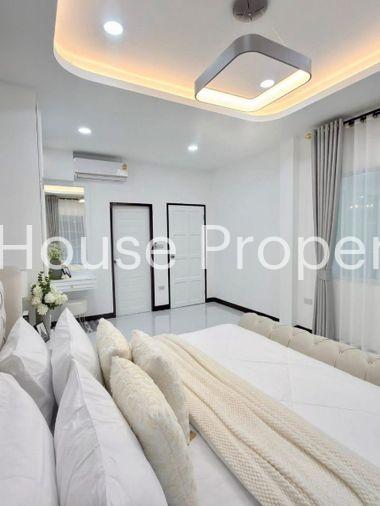 รูป ขายบ้านเดี่ยว หมู่บ้านรัตนากร 17 พัทยา บางละมุง ชลบุรี พร้อมเข้าอยู่ - รูปที่ 8/14