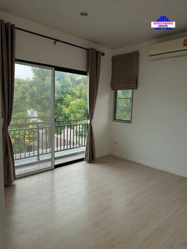 รูป 🔥 ขาย บ้านแฝดเจ วิลล่า รังสิต คลอง 1 (J Villa Rangsit Khlong 1) | ใกล้ BTS คูคต - รูปที่ 5/11
