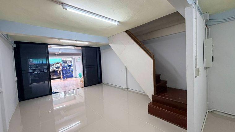 รูป 🔥 บ้านทาวน์โฮมให้เช่า อ่อนนุช ทำเลทอง ติดถนนใหญ่เพียง 10-20 เมตร ค้าขายได้ เพียง 14,000 บาท/เดือน 🔥 - รูปที่ 2/21